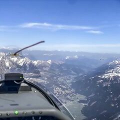 Flugwegposition um 13:40:34: Aufgenommen in der Nähe von Gemeinde Kartitsch, Kartitsch, Österreich in 3368 Meter